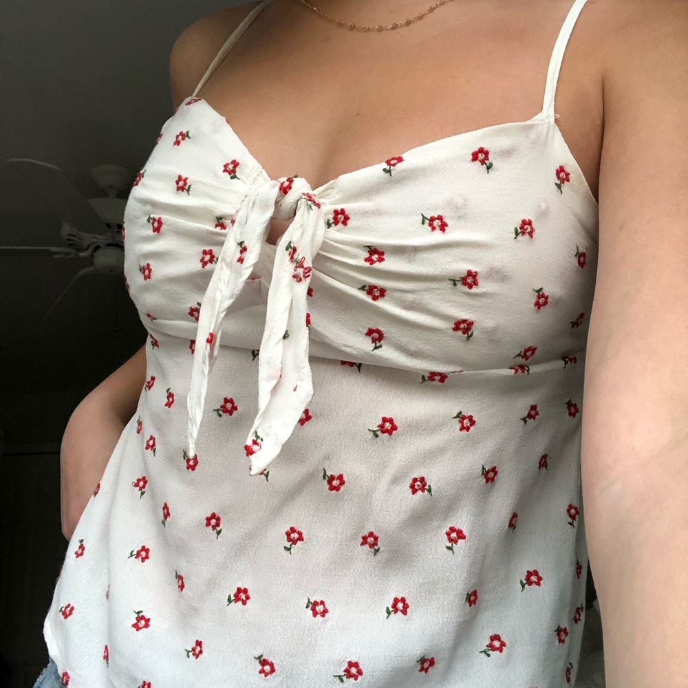 Brandy Melville floral tie top